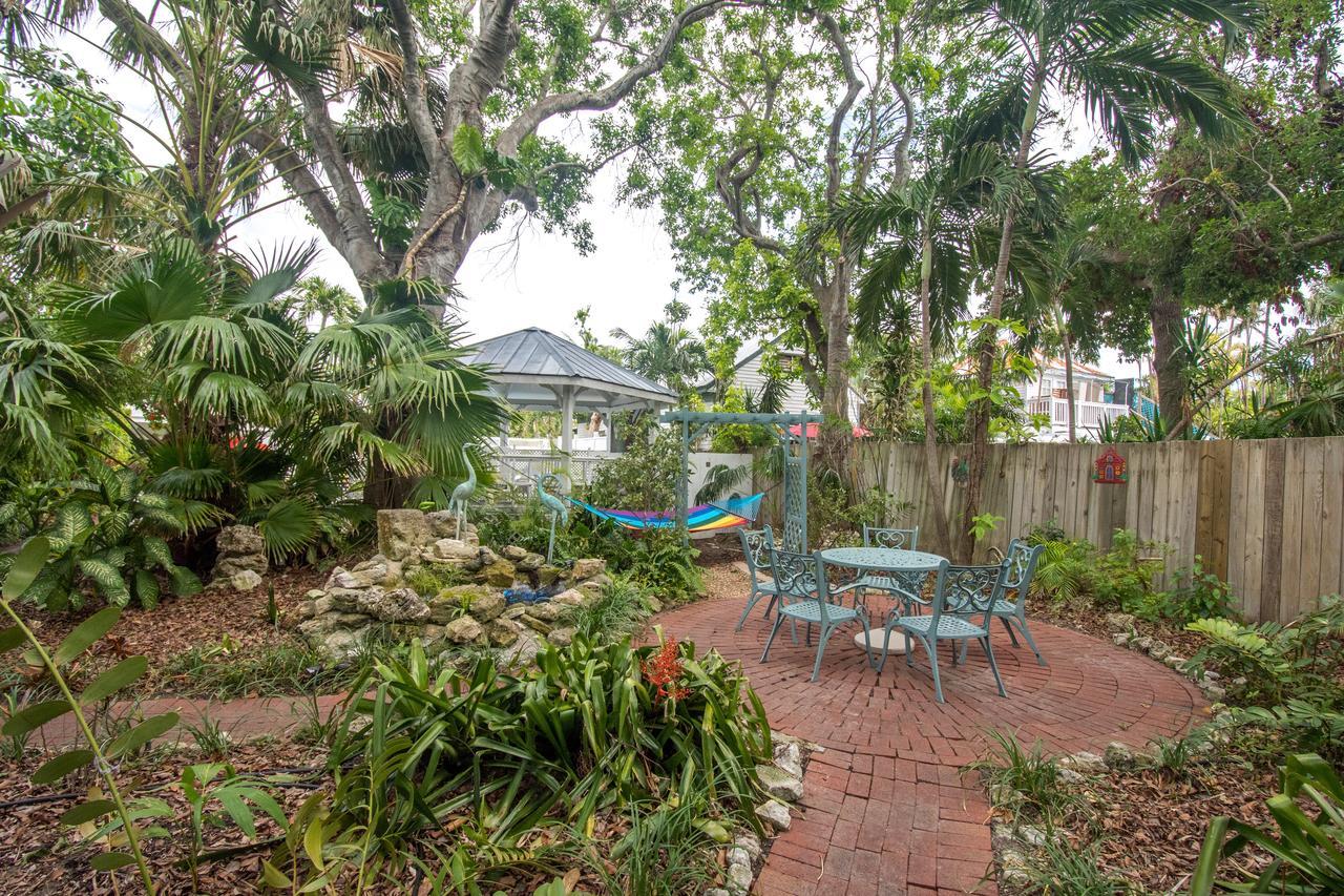 Duval House Bed and Breakfast Key West Exteriör bild