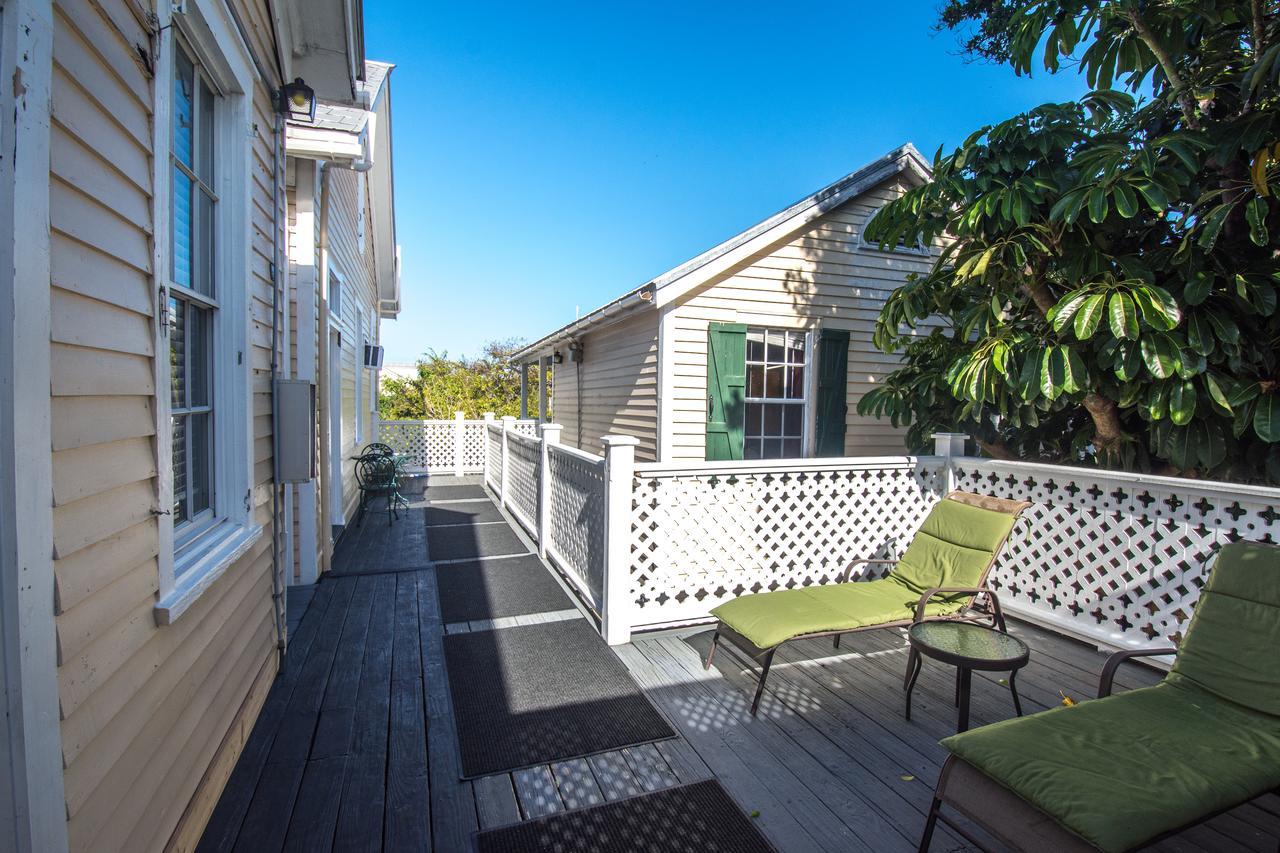 Duval House Bed and Breakfast Key West Exteriör bild