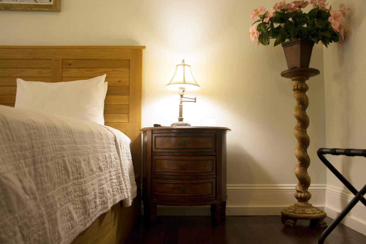 Duval House Bed and Breakfast Key West Exteriör bild