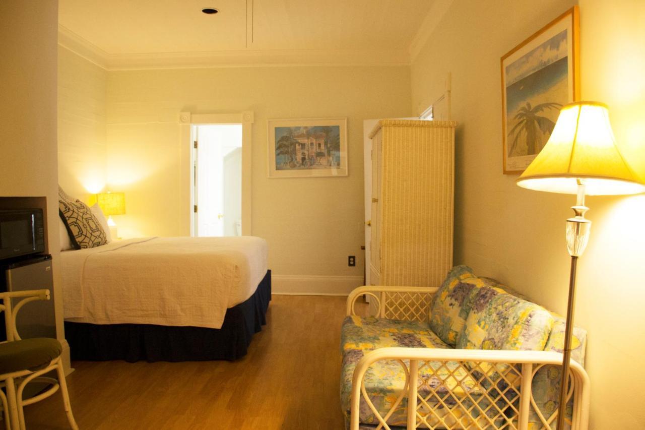 Duval House Bed and Breakfast Key West Exteriör bild